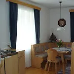 Mitschighof - Und - Heidis-welt, Mitschig * Хермагор