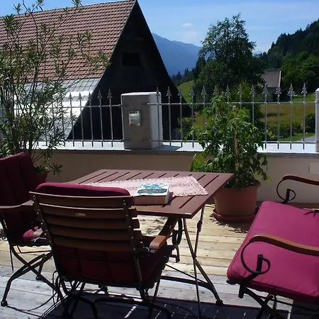 Mitschighof - Apartments Und Zimmer - Heidis-Welt, Mitschig