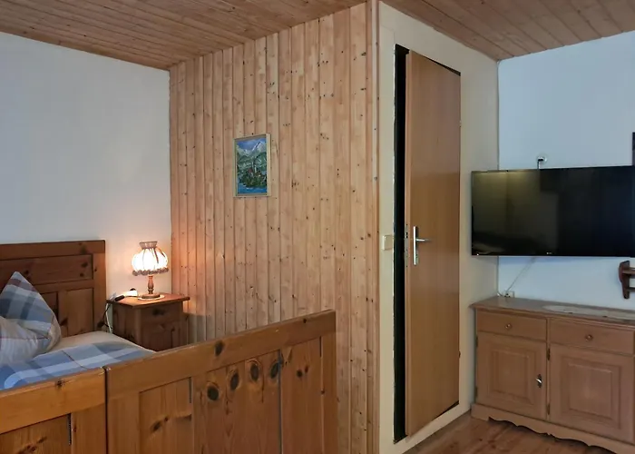 Mitschighof - Und - Heidis-welt, Mitschig